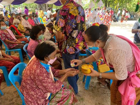 โครงการจัดงานประเพณีวันสงกรานต์และวันผู้สูงอายุ ประจำปี 2565