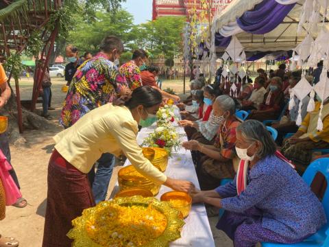 โครงการจัดงานประเพณีวันสงกรานต์และวันผู้สูงอายุ ประจำปี 2565