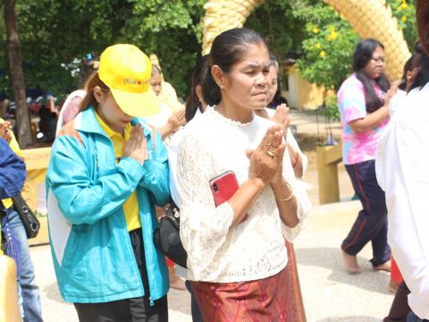 15 พฤษภาคม 2567 ประเพณีเปลี่ยนผ้าห่มองค์หลวงพ่อโตโคตะมะ