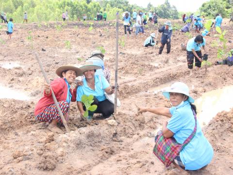 18สิงหาคม2565จัดกิจกรรมปลูกต้นไม้ตามโครงการท้องถิ่นปลูกป่า