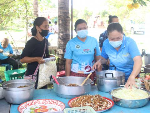 25 พฤศจิกายน 2565 พิธีมอบเงินขวัญถุง ณ บ้านหนองเกาะน้อย